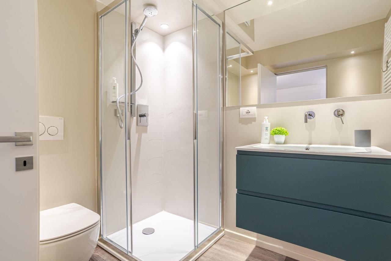 Apartment Brunate - By Myhomeincomo *